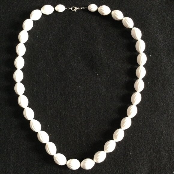 27" women's necklace big beads white handmade reused beads chunk - Picture 1 of 4